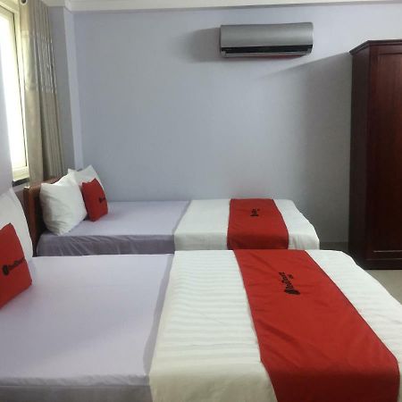 Reddoorz Near Hoa Lu Stadium Ho Chi Minh City Exterior photo