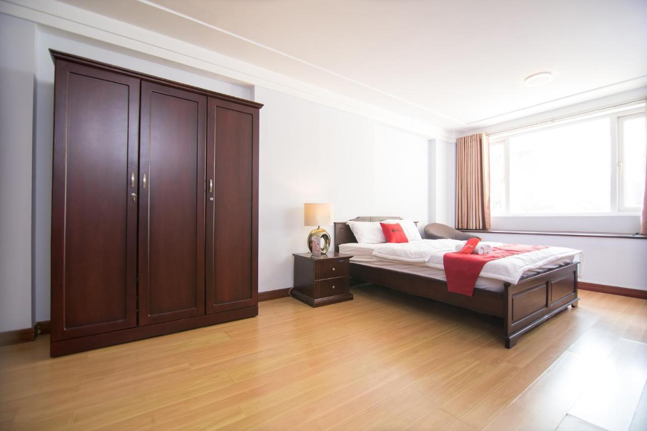 Reddoorz Near Hoa Lu Stadium Ho Chi Minh City Exterior photo