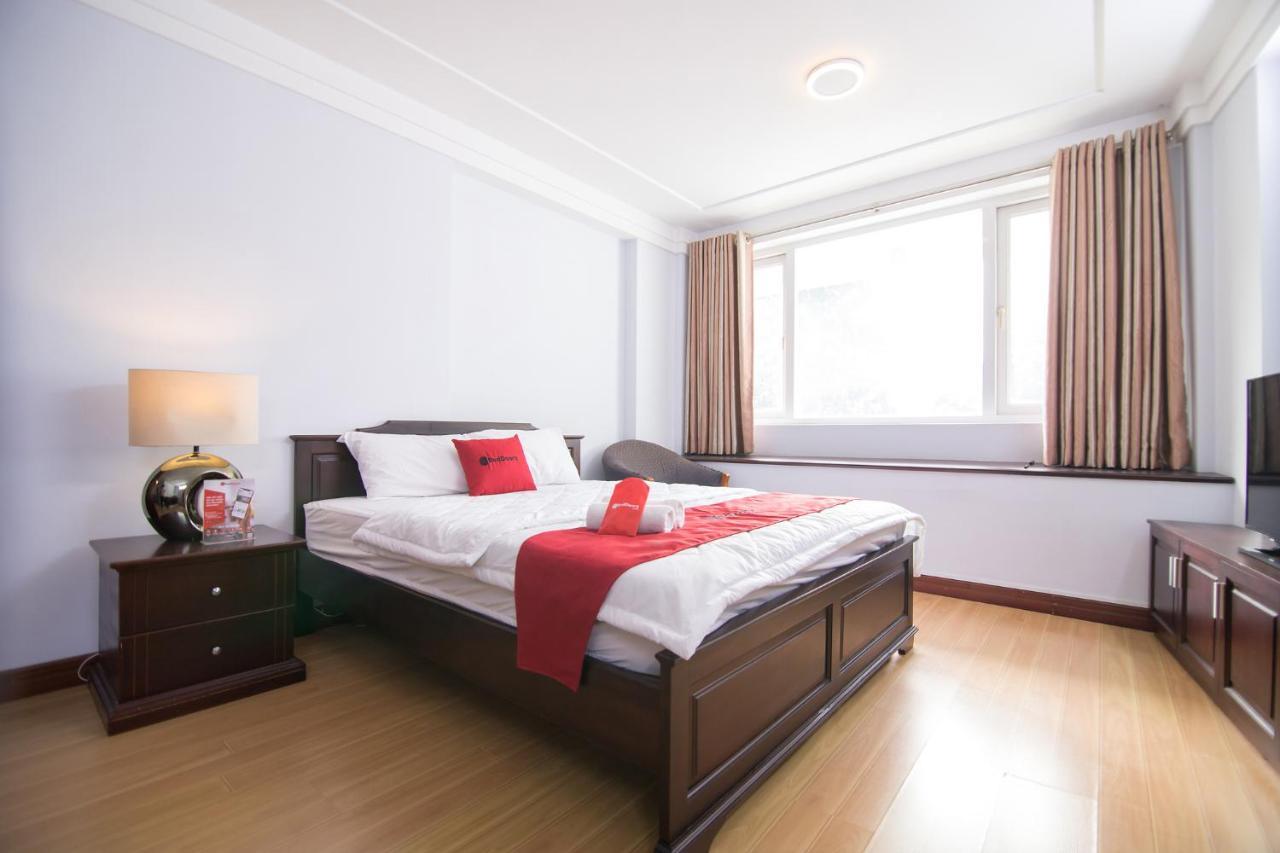 Reddoorz Near Hoa Lu Stadium Ho Chi Minh City Exterior photo